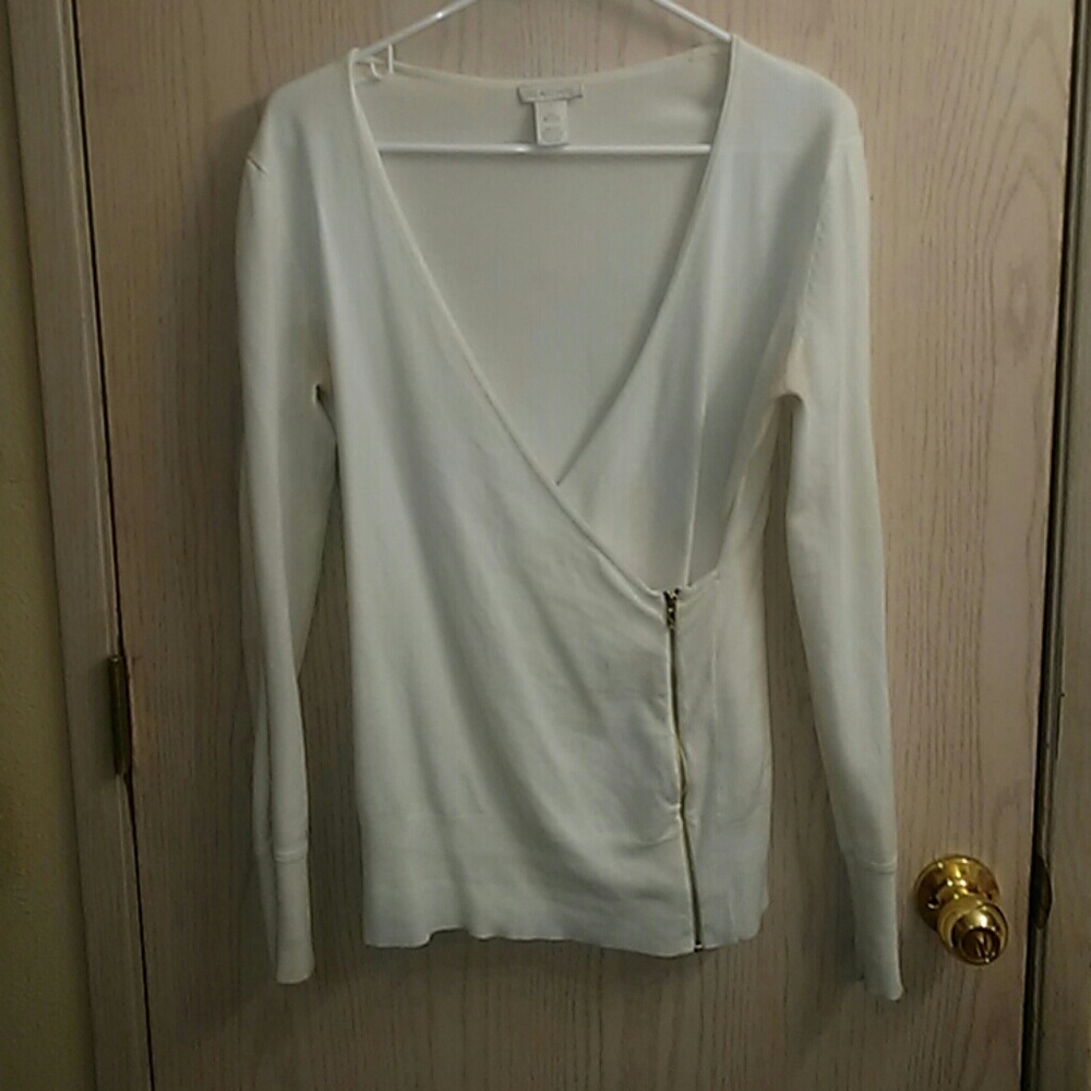 Caché light weight zip sweater